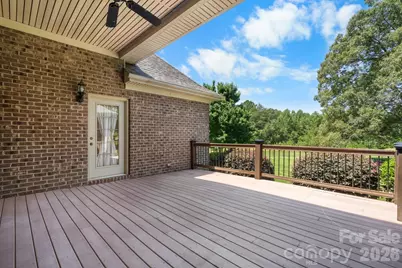 1055 Catawba Greens Drive, Newton, NC 28658 - Photo 37