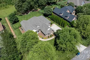 1055 Catawba Greens Dr, Newton, NC 28658 - Photo 43
