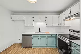 8129 Park Vista Cir, Charlotte, NC 28226 - Photo 25