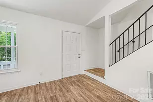 8129 Park Vista Cir, Charlotte, NC 28226 - Photo 15