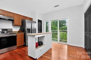 3909 Picasso Court, Charlotte, NC 28205 - Photo 7