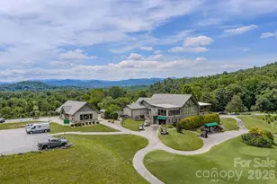 329 Mountain Crest Dr, Hendersonville, NC 28739 - Photo 37