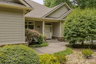 329 Mountain Crest Dr, Hendersonville, NC 28739 - Photo 33