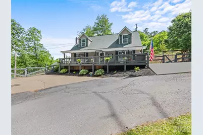 222 Thistle Ridge, Clyde, NC 28721 - Photo 1