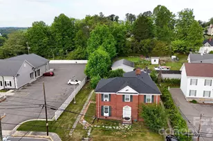 517 Willow St, Mount Airy, NC 27030 - Photo 17