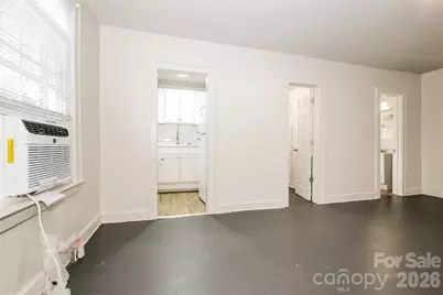 517 Willow Street, Mount Airy, NC 27030 - Photo 7