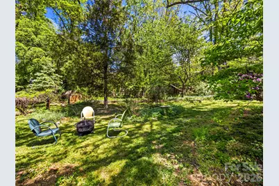 28 Canterbury Road, Asheville, NC 28805 - Photo 23