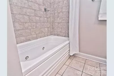 300 W 5th Street, Charlotte, NC 28202 - Photo 13