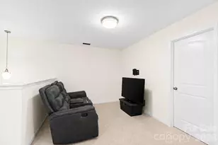 427 Inlet Pl Dr, Winston Salem, NC 27127 - Photo 17
