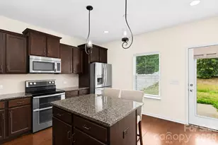 427 Inlet Pl Dr, Winston Salem, NC 27127 - Photo 5