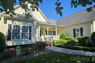 258 Glenwood Dr, Oakboro, NC 28129 - Photo 1