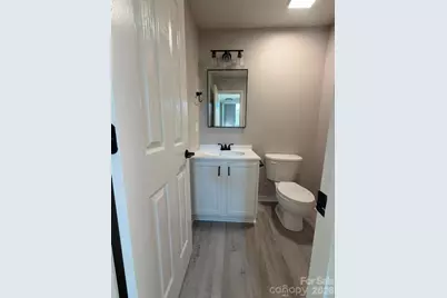 8207 Belmont Stables Drive, Charlotte, NC 28216 - Photo 7