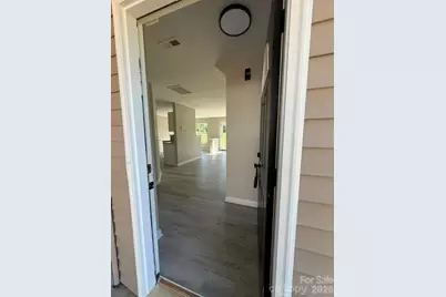 8207 Belmont Stables Drive, Charlotte, NC 28216 - Photo 5