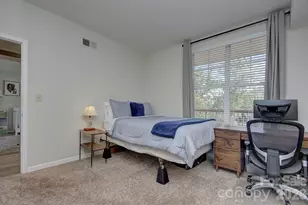 405 W 7th St, Charlotte, NC 28202 - Photo 25