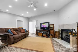 202 Ivy Ct, Morganton, NC 28655 - Photo 7