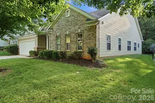 9527 Seamill Rd, Charlotte, NC 28278 - Photo 3