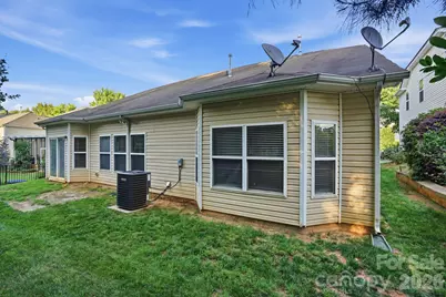 9527 Seamill Road, Charlotte, NC 28278 - Photo 41