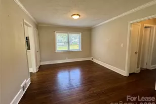 106 Crest St, Mount Holly, NC 28120 - Photo 3
