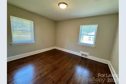 106 Crest Street, Mount Holly, NC 28120 - Photo 7