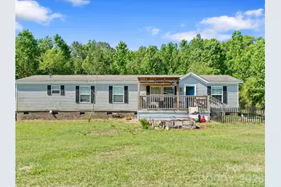292 Longhorn Lane, Cheraw, SC 29520 - Photo 1