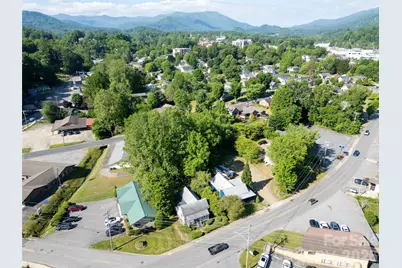 462 Walnut Street, Waynesville, NC 28786 - Photo 5