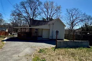 224 Howard St, Mount Holly, NC 28120 - Photo 15