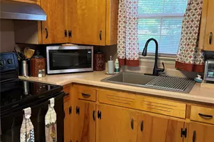 9108 Wilson Heights Ave, Hildebran, NC 28637 - Photo 5