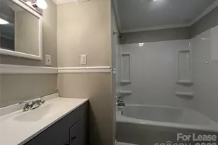 102 Neighborhood Street, Lincolnton, NC 28092 - Photo 5