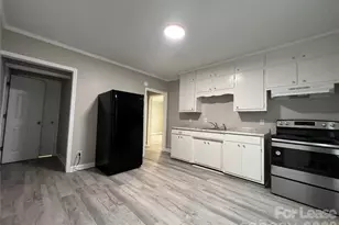 102 Neighborhood Street, Lincolnton, NC 28092 - Photo 3