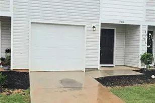 1941 Tranquility Cir, Newton, NC 28658 - Photo 3