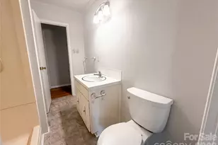 318 Mitchell St, Belmont, NC 28012 - Photo 17