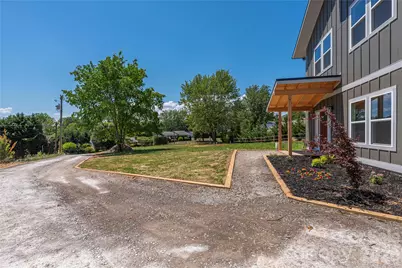 32 Oak Hill Road, Candler, NC 28715 - Photo 3