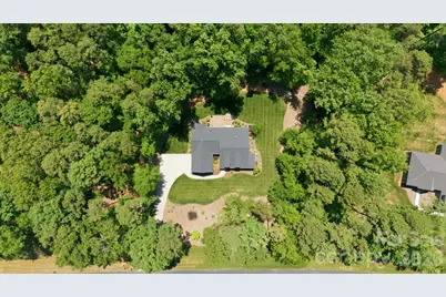 203 Spinnaker Court #104, Lexington, NC 27292 - Photo 7
