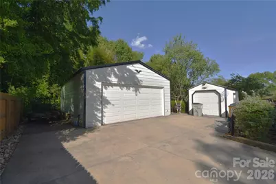 212 Sharon Avenue NW, Lenoir, NC 28645 - Photo 25