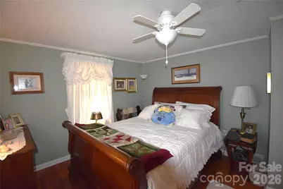 212 Sharon Avenue NW, Lenoir, NC 28645 - Photo 23