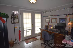 212 Sharon Ave NW, Lenoir, NC 28645 - Photo 17