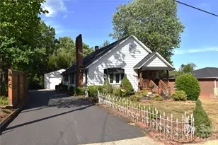 212 Sharon Ave NW, Lenoir, NC 28645 - Photo 1