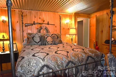 212 Sharon Avenue NW, Lenoir, NC 28645 - Photo 21