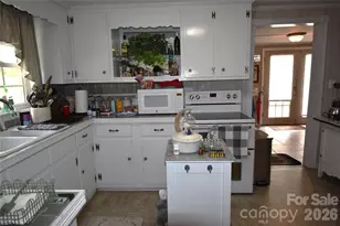 212 Sharon Ave NW, Lenoir, NC 28645 - Photo 13