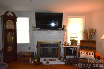 212 Sharon Avenue NW, Lenoir, NC 28645 - Photo 9
