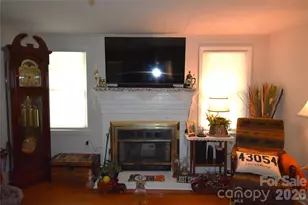 212 Sharon Ave NW, Lenoir, NC 28645 - Photo 9