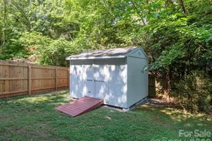 8208 Bluesage Cir, Charlotte, NC 28270 - Photo 37