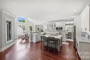 237 Hunter Ln, Charlotte, NC 28211 - Photo 17