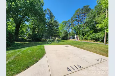 411 W 6th Avenue #A, Gastonia, NC 28052 - Photo 17