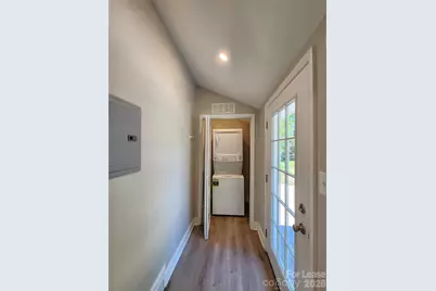 411 W 6th Avenue #A, Gastonia, NC 28052 - Photo 15