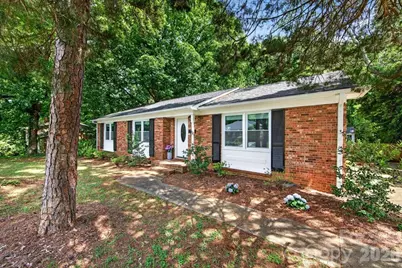 4914 Glenbrier Drive, Charlotte, NC 28212 - Photo 1