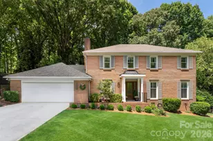 6613 Rocky Falls Rd, Charlotte, NC 28211 - Photo 1