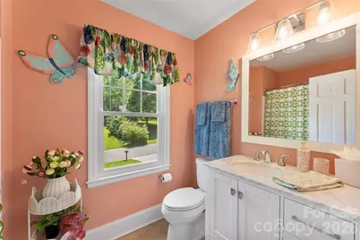 6613 Rocky Falls Road, Charlotte, NC 28211 - Photo 25