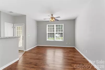 7723 Abigail Glen Drive, Charlotte, NC 28212 - Photo 5