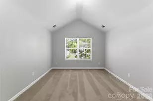 7723 Abigail Glen Dr, Charlotte, NC 28212 - Photo 11
